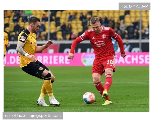 德甲球队高位压迫优化 降低压迫深度同时强化中路保护